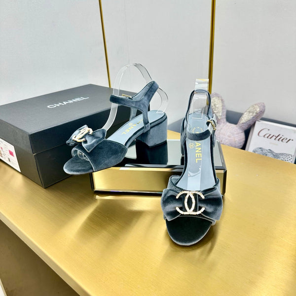 cc 25 bow sandal 50mm blue velvet 238482