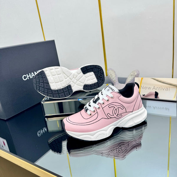 CC Sneaker Rosa con Logo in Pelle di Vacchetta 238620