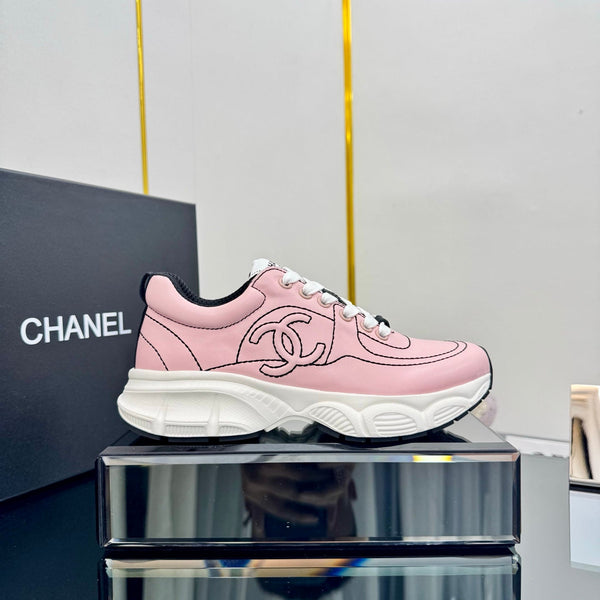 CC Sneaker Rosa con Logo in Pelle di Vacchetta 238620