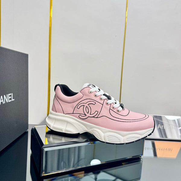 CC Sneaker Rosa con Logo in Pelle di Vacchetta 238620