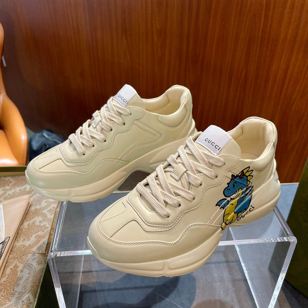 GG Men's Rhyton Sneaker Milk White Sticker Calfskin 524495