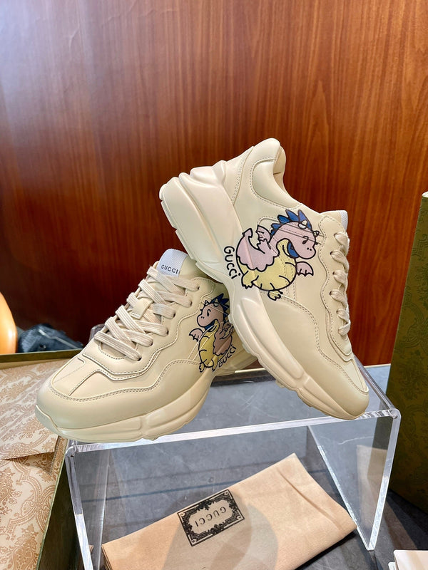 GG Men's Rhyton Sneaker Milk White Sticker Calfskin 524495