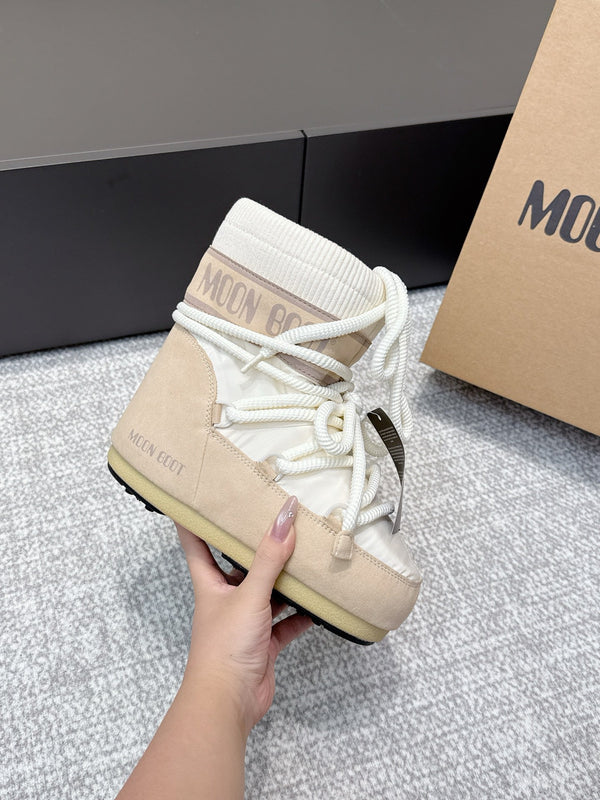 Moon Boot Icon White Beige Geometric Print Leather Cavas 515585