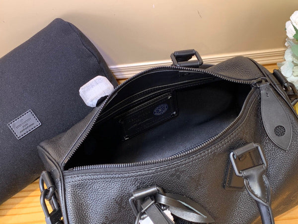 LV Speedy P9 Bandouliere 30 Black Calfskin 203342