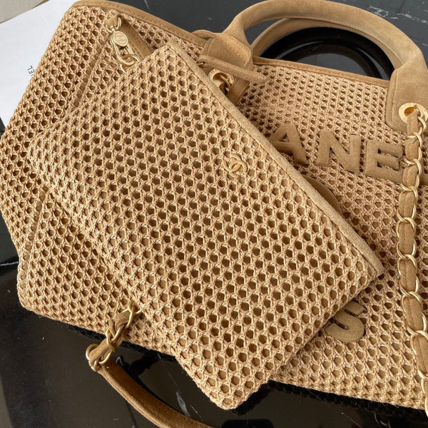 CC 25 Deauville Tote Bag 38cm Beige Crochet Suede