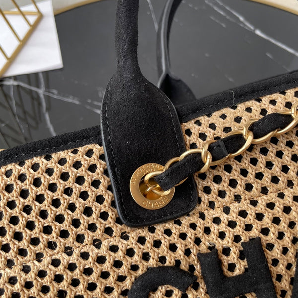 CC 25 Deauville Tote Bag 34cm Beige Black Crochet Suede