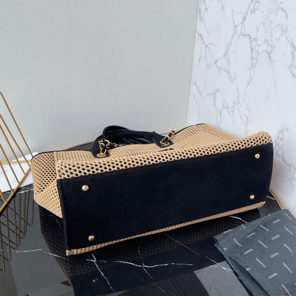 CC 25 Deauville Tote Bag 38cm Beige Black Crochet Suede