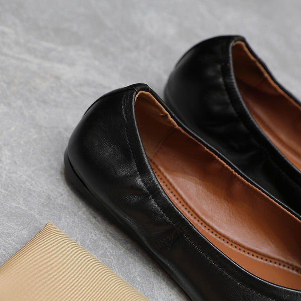 ALAIA BALLET FLATS IN BLACK SMOOTH CALFSKIN