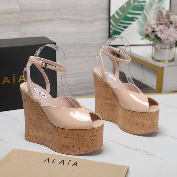 ALAIA WEDGE SANDAL IN BEIGE TAN GLOSSY CALFSKIN AND BEIGE RUBBER