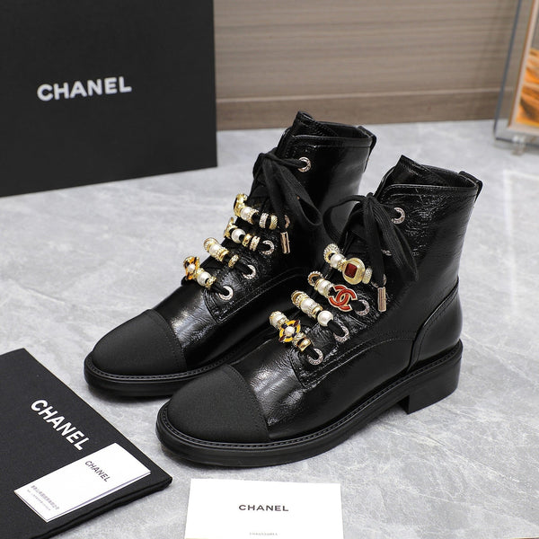 CC Ankle Boots 30mm Black Wrinkled Cowhide