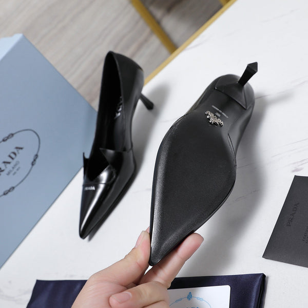 Décolleté Prada bicolore spazzolate 55mm in pelle di vacchetta nera 456267