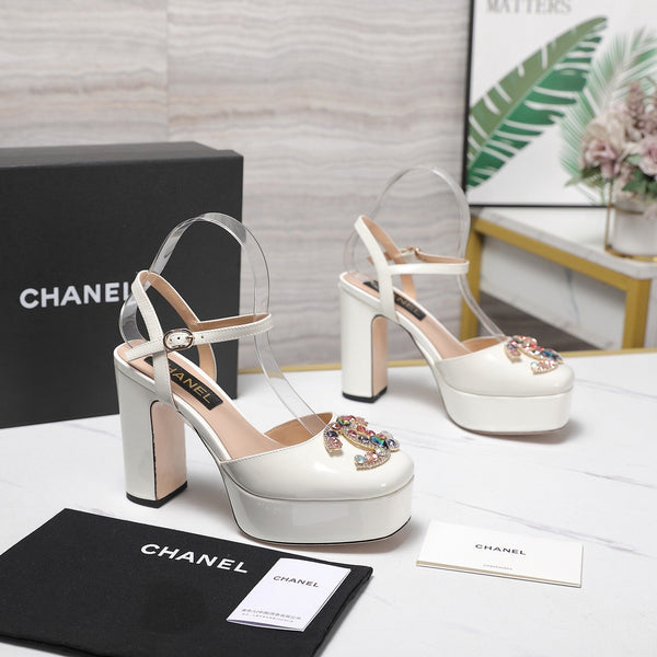 CC 25s Multicolor Stones Buckle Sandals 110mm White Patent Leather & Sheepskin 425825