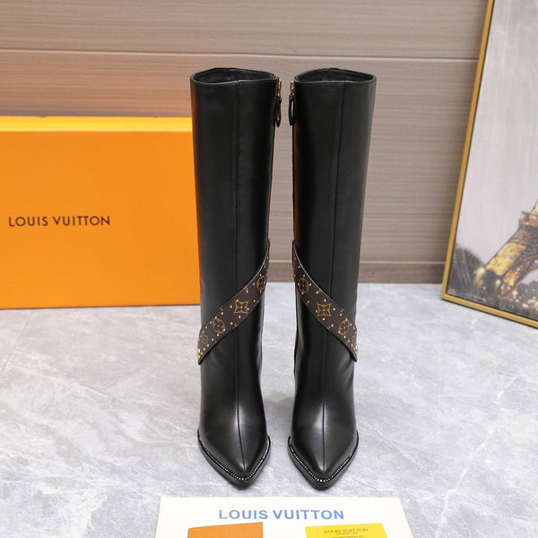 LV x Silhouette V-heel Pointed Toe Knight Long Boots 95mm Black Sheepskin 425685