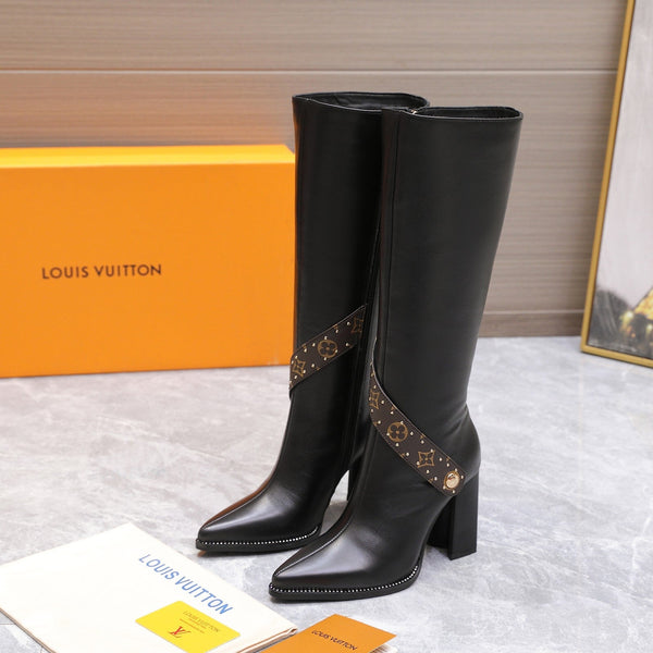 LV x Silhouette V-heel Pointed Toe Knight Long Boots 95mm Black Sheepskin 425685