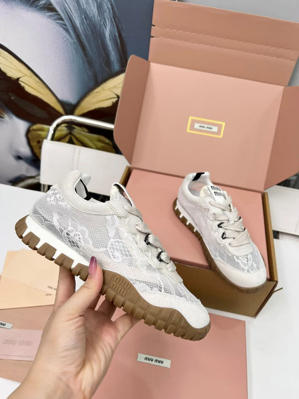 Miu TYRE Sneakers White Suede Lace 456325