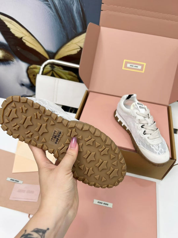 Miu TYRE Sneakers White Suede Lace 456325