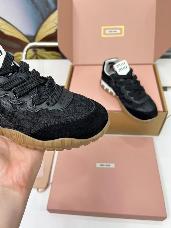 Miu TYRE Sneakers Black Suede Lace 456326