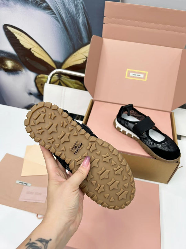 Miu Tyre Ballerina Shoes Black Suede Lace 456344