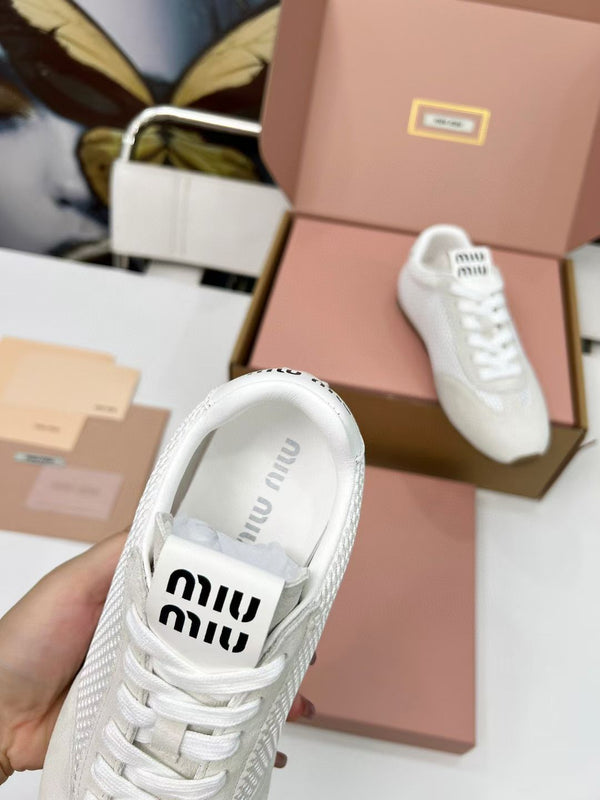 Miu Plume Sneakers White Suede Lace 456347