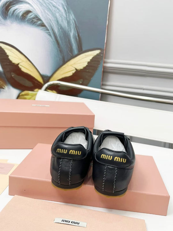 Miu Plume Sneakers Black Cowhide 456349
