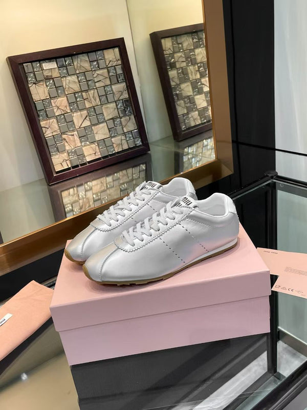 Miu Plume Sneakers Argento Pelle di Vacchetta 456350