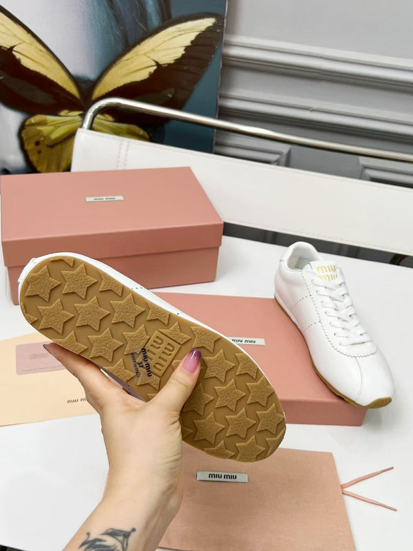 Miu Plume Sneakers White Cowhide 456354