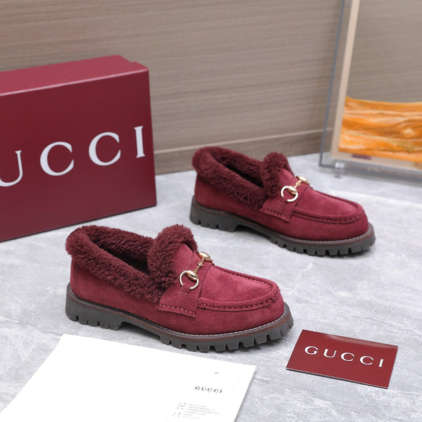 GG Women's Loafer Horsebit Red Suede Shearing 547324