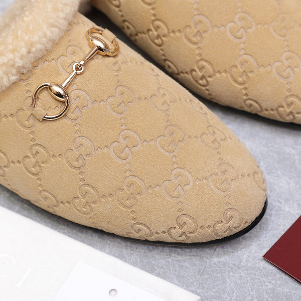GG Horsebit Mules with Beige Insole Suede Shearing 547327