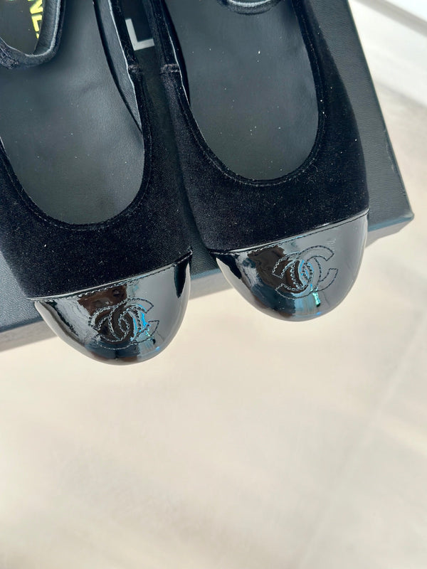 CC Mary Jane Plain Black Round Nose Suede And Lambskin