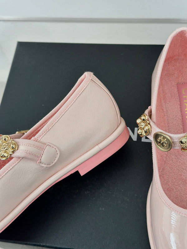 CC Mary Jane in pelle di vacchetta e agnello rosa pastello lucido