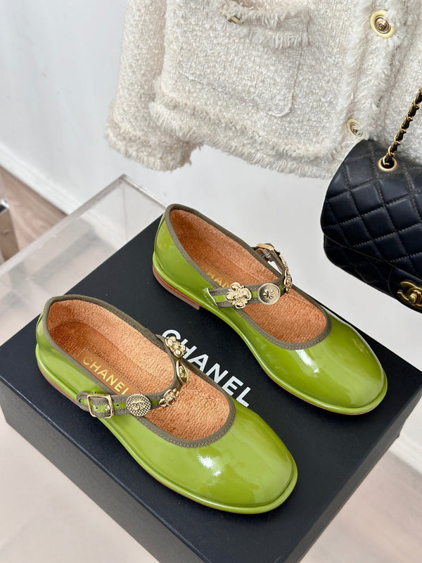 CC Mary Jane Glossy Young Green Cowhide And Lambskin