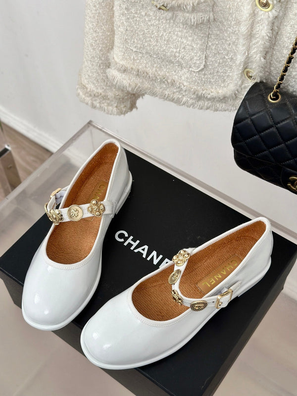 CC Mary Jane Glossy White Cowhide And Lambskin