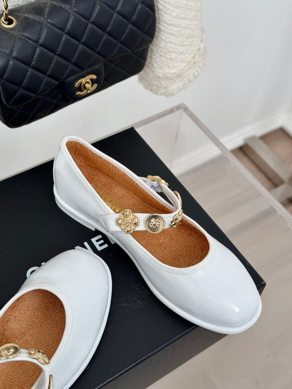 CC Mary Jane Glossy White Cowhide And Lambskin