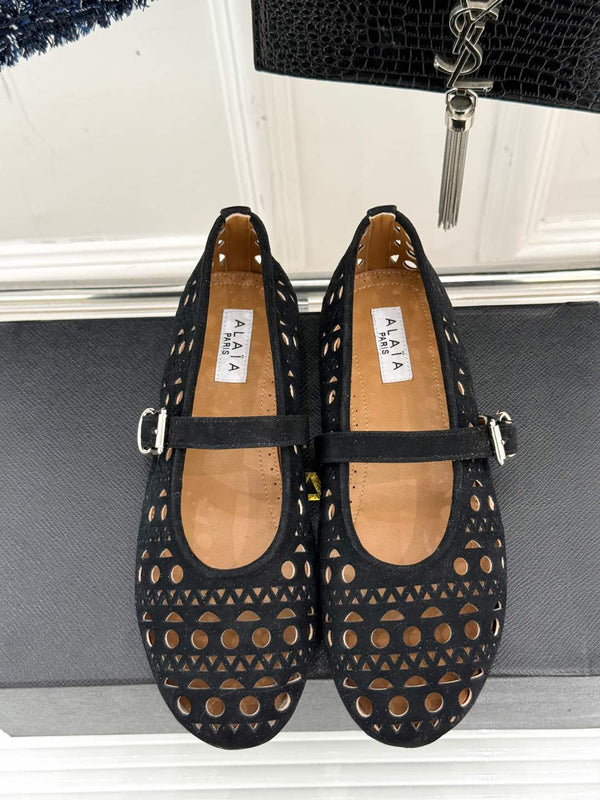 Alaia Women's Ballet Flat Black Suede 293217