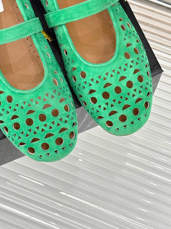 Alaia Women's Ballet Flat Shamrock Green Suede 293221