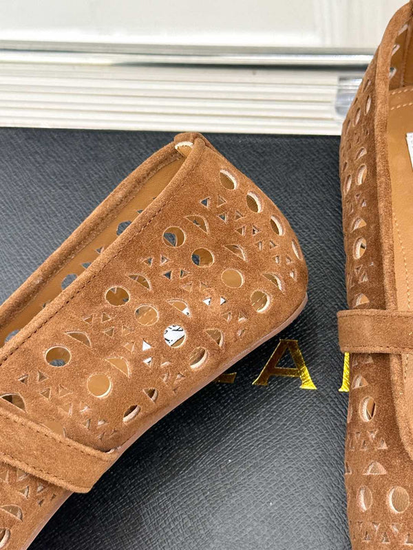 Alaia Women's Ballet Flat Brown Beige Suede 293222