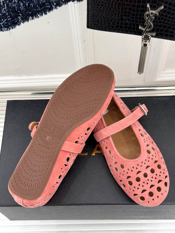 Alaia Women's Ballet Flat Pink Suede 293227