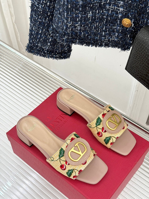 VT 25 Cherryfic Leather Trimmed Slides Nude Sheepskin 286503