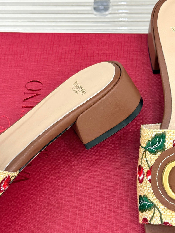 VT 25 Cherryfic Leather Trimmed Slides Brown Sheepskin 286505