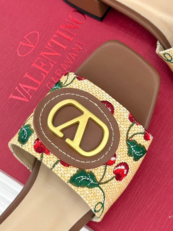 VT 25 Cherryfic Leather Trimmed Slides Brown Sheepskin 286505