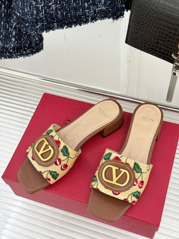 VT 25 Cherryfic Leather Trimmed Slides Brown Sheepskin 286505