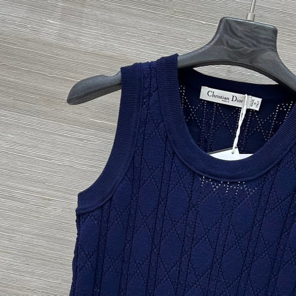 CD 25 Hollow Knitted Vest Blue Silk Wool