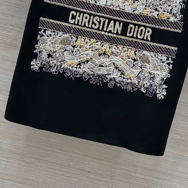 CD 25 Star Embroidery Knitted Short-sleeved Top Black Tencel Wool