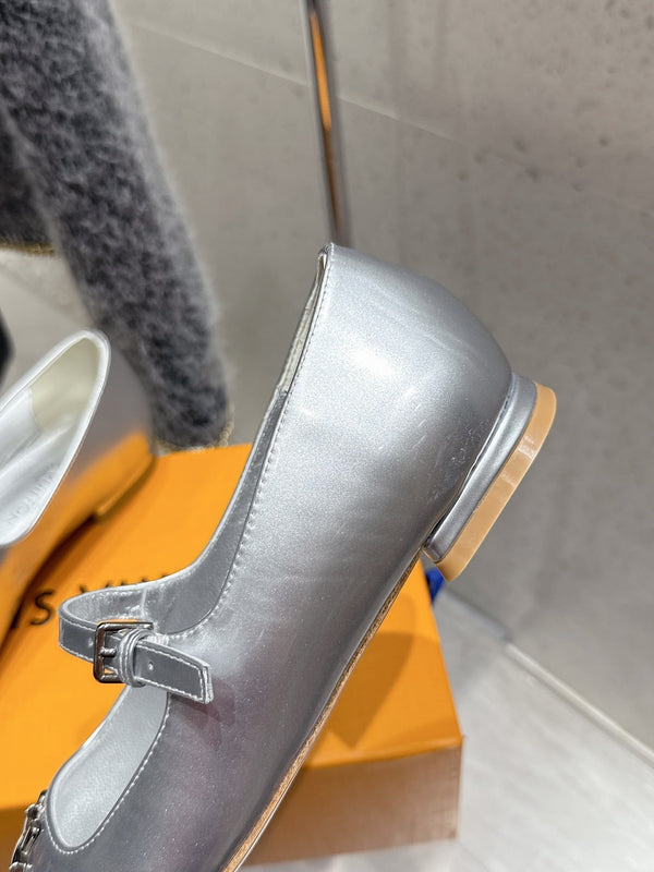 LV Swing Ballet Flat Sliver Metallic Leather 610712