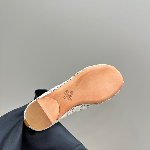 floaty flat mocassin sliper white fabric