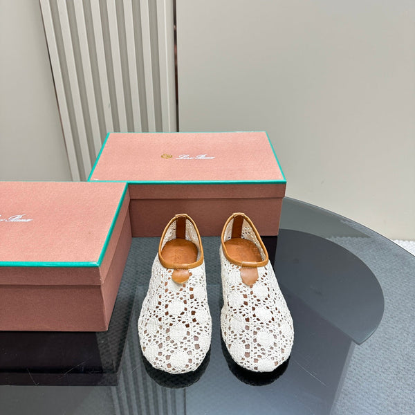 floaty flat mocassin sliper white fabric