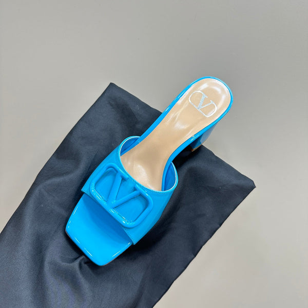 Vogo Signature High Shine Open Toe Sandals In Blue Glossy Lambskin 839817