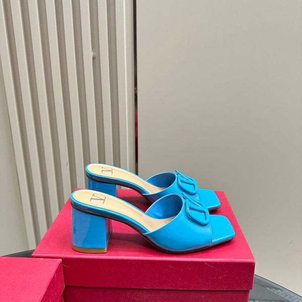 Vogo Signature High Shine Open Toe Sandals In Blue Glossy Lambskin 839817