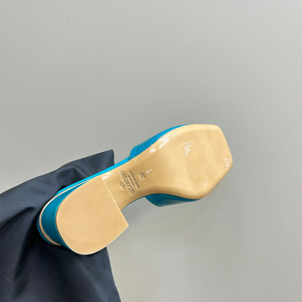 Vogo Signature High Shine Open Toe Sandals In Aqua Blue Glossy Lambskin 839819