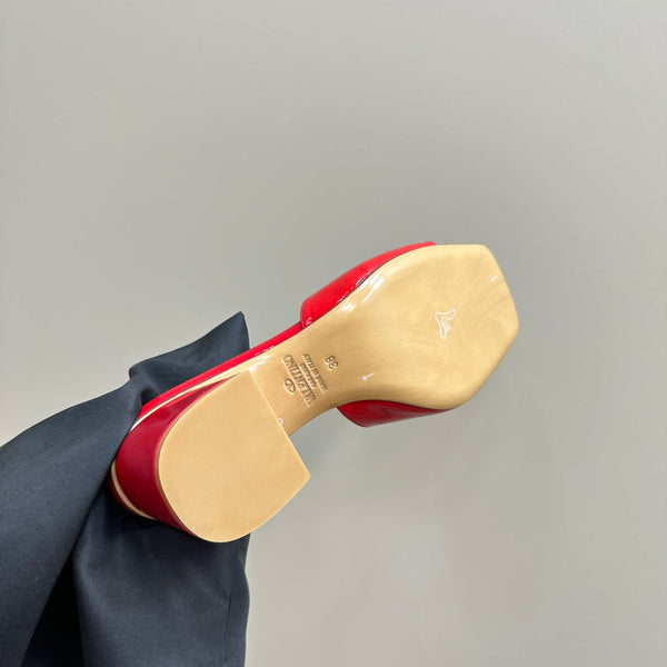 Vogo Signature High Shine Open Toe Sandals In Red Glossy Lambskin 839831